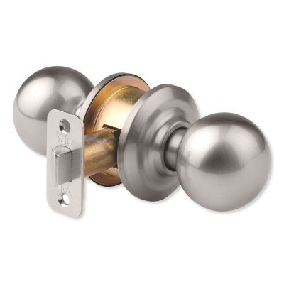 Yale Bridgeport Passage Door Knob Set, Non Locking, Satin Nickel